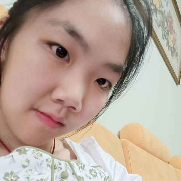 重庆21岁单身美女真诚找对象-杭州征婚网