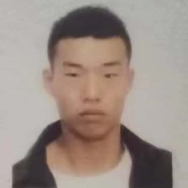 山东22岁单身帅哥真诚找对象-杭州征婚网