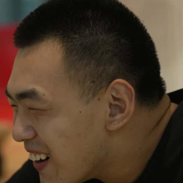 浙江22岁单身帅哥真诚找对象-杭州征婚网