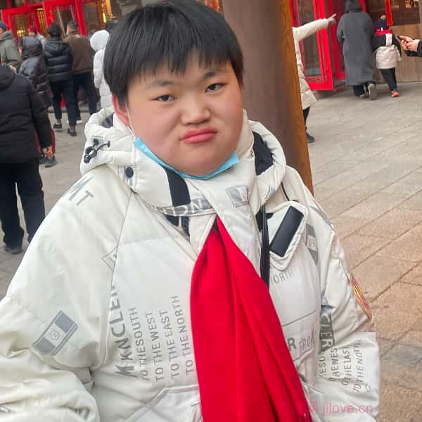 天津23岁单身美女真诚找对象-杭州征婚网