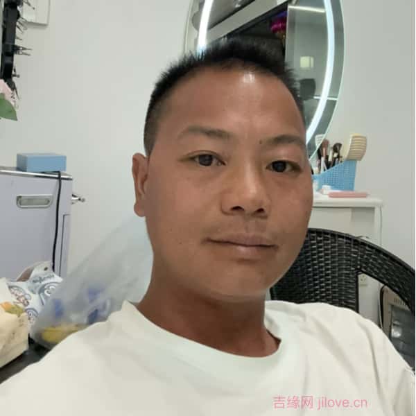 云南35岁单身帅哥真诚找对象-杭州征婚网